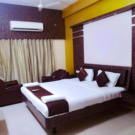 Pine Tree Aparthotel Kanchipuram Εξωτερικό φωτογραφία