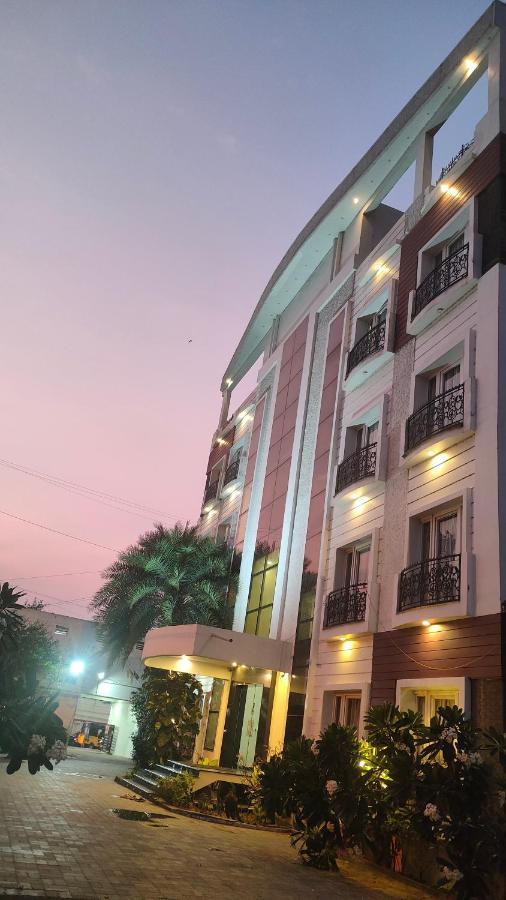 Pine Tree Aparthotel Kanchipuram Εξωτερικό φωτογραφία